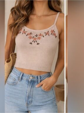 Jacquie The Label Floral Embroidered Knit Tank Top Beige Boho Crop Cami Size S